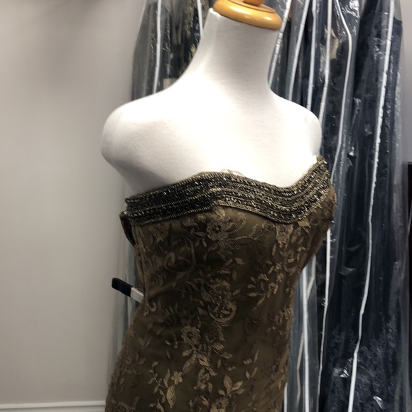 Elegant long evening dress - Picture 5 of 7